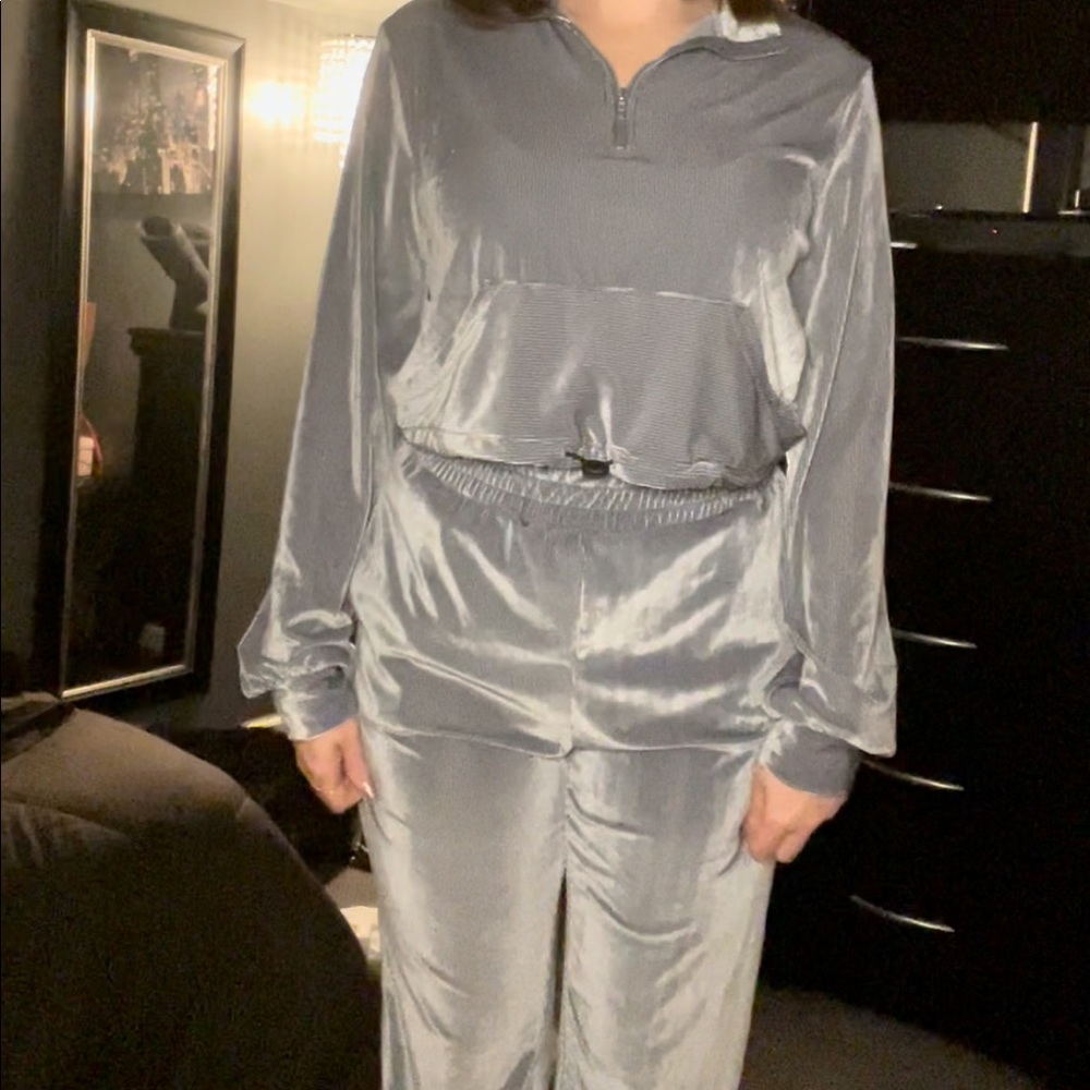 Fashion Nova shiny gray matching track suit